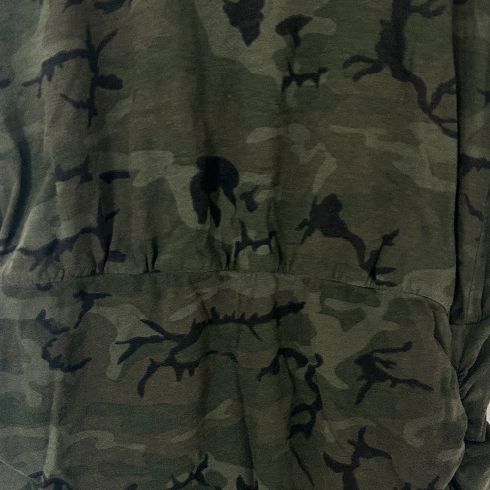 Camouflage Sleeveless Dress - Picture 3 of 6